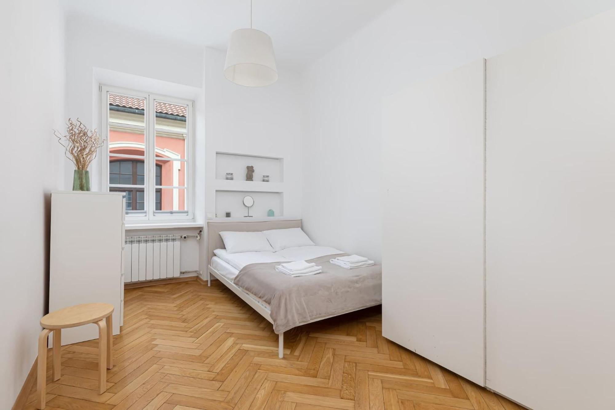 Stylish Apartment Swietojanska By Noclegi Renters Warsaw Ngoại thất bức ảnh